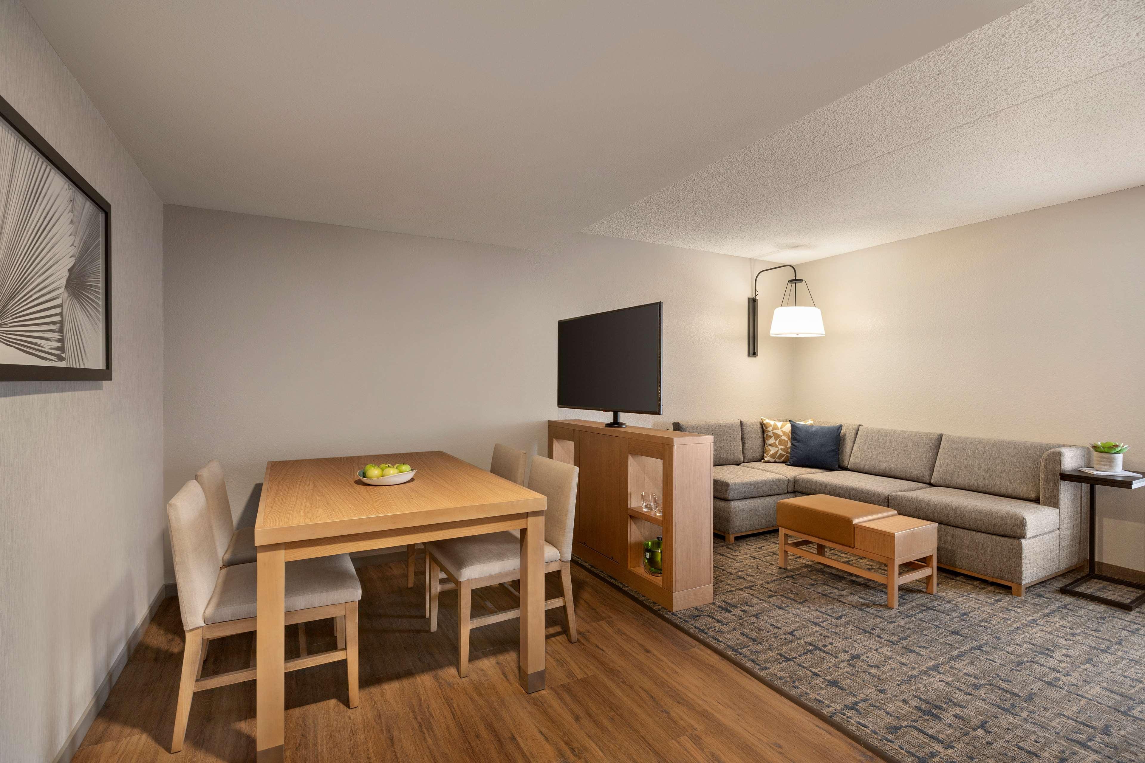 Hyatt Place Tucson Central Экстерьер фото