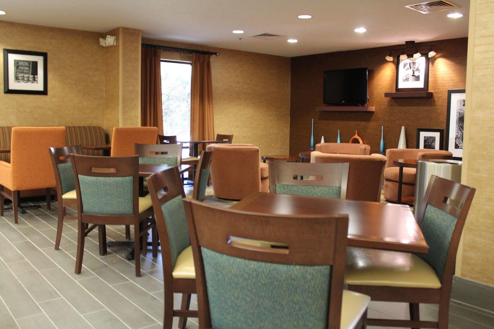 Hyatt Place Tucson Central Экстерьер фото